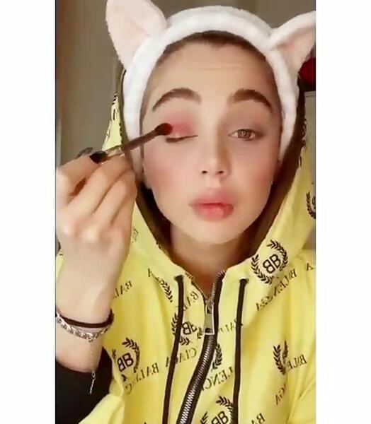 عکس نیکا فلاحی بدون گریم
