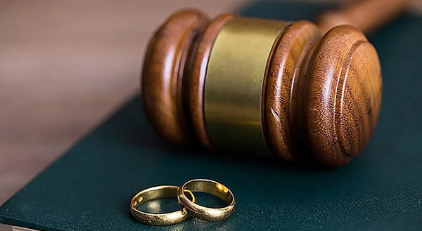 عکس همسر اول داریوش اسدزاده