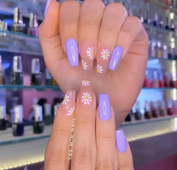 عکس کاشت ناخن گل بابونه