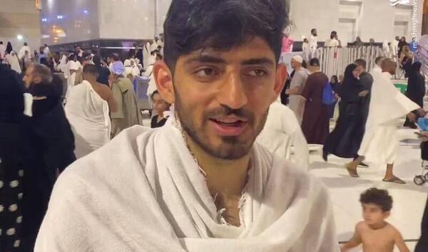 عکس مهدی ترابی با جام