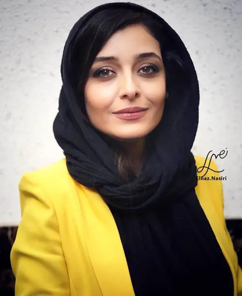 عکس نوشته غمگین ساره بیات