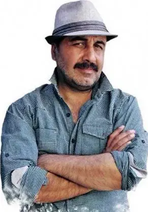 عکس رضا عطاران و همسرش و دخترش