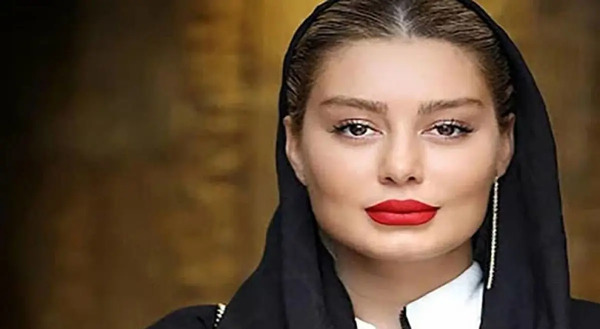 عکس سحر قریشی بدون لباس