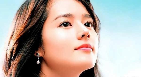 عکس های بازیگر کره ای هان گا این