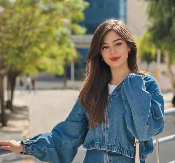 عکس پروفایل دخترانه خارجی