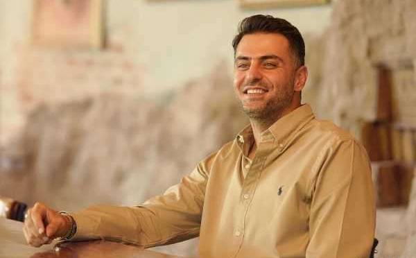 عکس غمگین علی ضیا