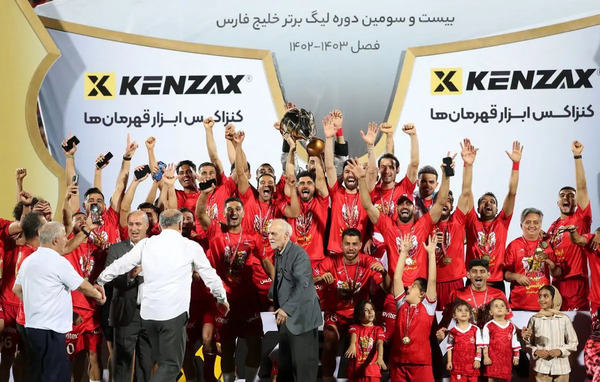 عکس علی آزادی