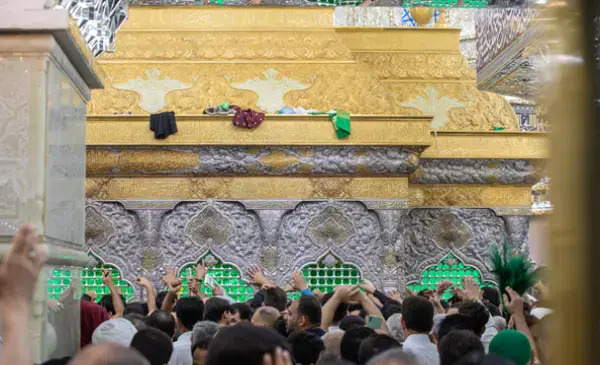 عکس بین الحرمین شلوغ