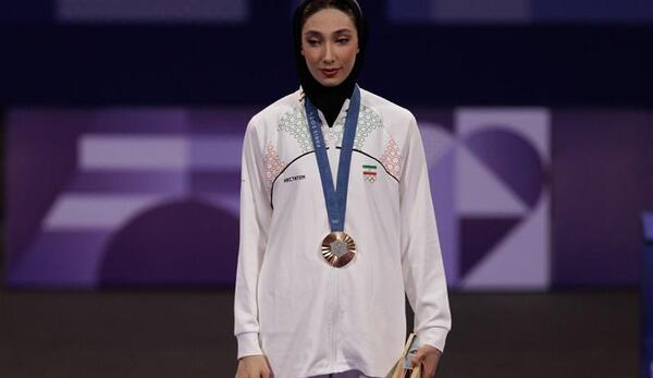 عکس مبینا عطایی