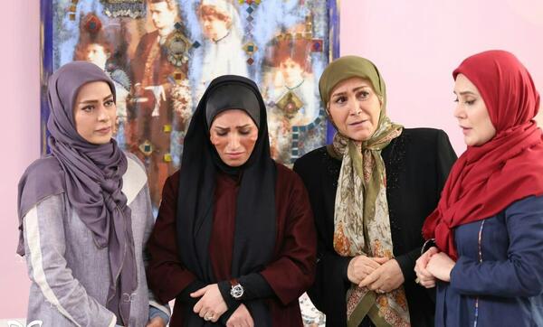 عکس سمانه پاکدل در فیلم همسایه ها