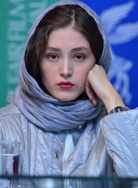 عکس فرشته حسینی در فیلم یلدا