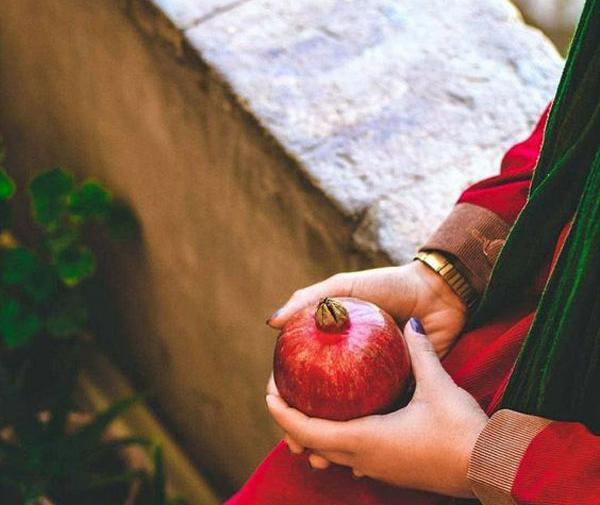 عکس دخترونه ی یلدایی