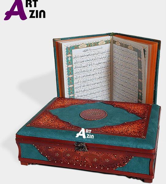 عکس قرآن چوبی