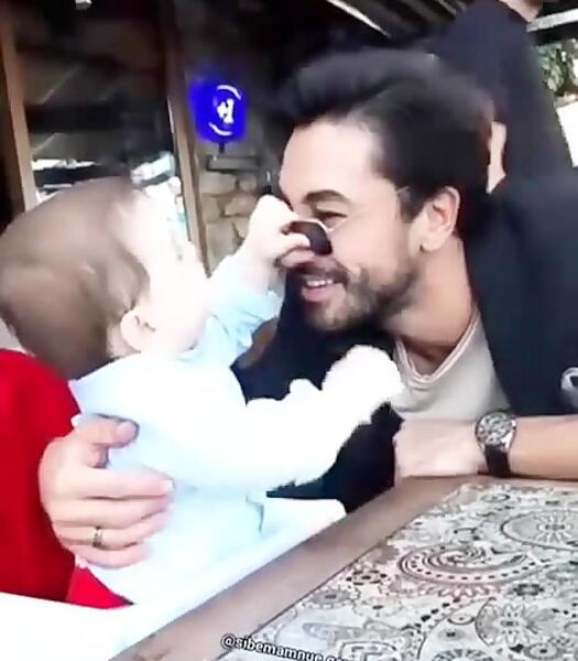 عکس بچه ی هالیت