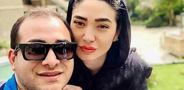 عکس سلفی مینا وحید