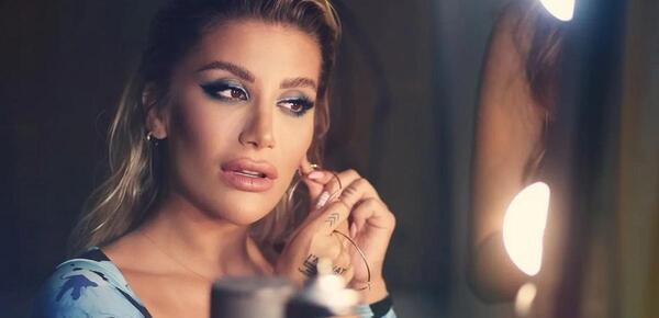 عکس از ییلدیز تیلبه