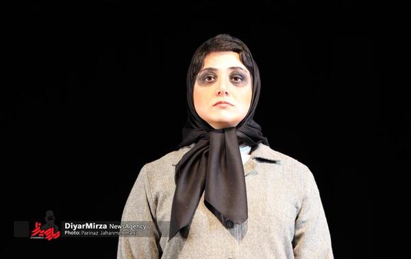 عکس باران کوثری در فیلم روسری آبی