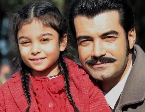 عکس بازیگر نقش هولیا یامان