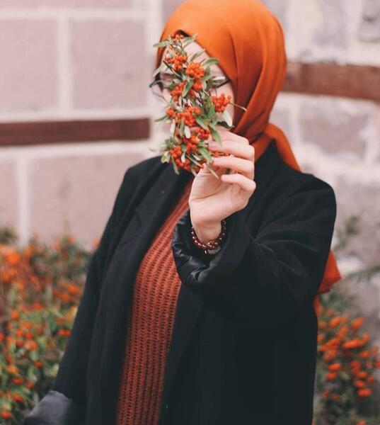 عکس دختر برای پروفایل روبینو