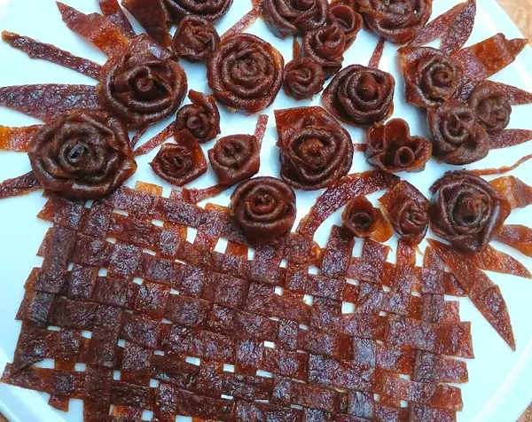 عکس از لواشک آلبالو