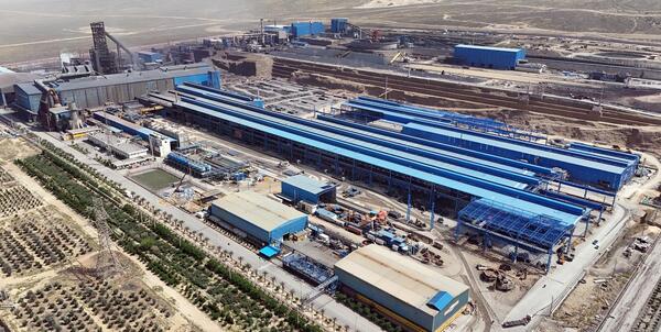 عکس حسن مطهری ذوب آهن پاسارگاد