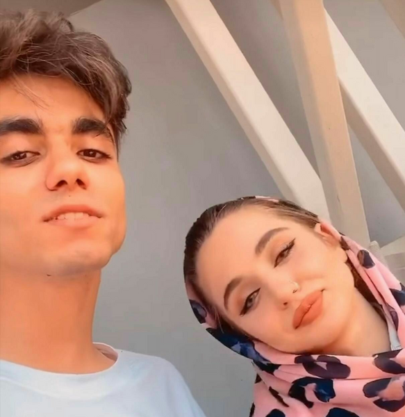 عکس نیکا فلاحی و ارسلان