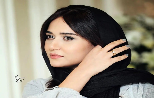 عکس سگ پریناز ایزدیار