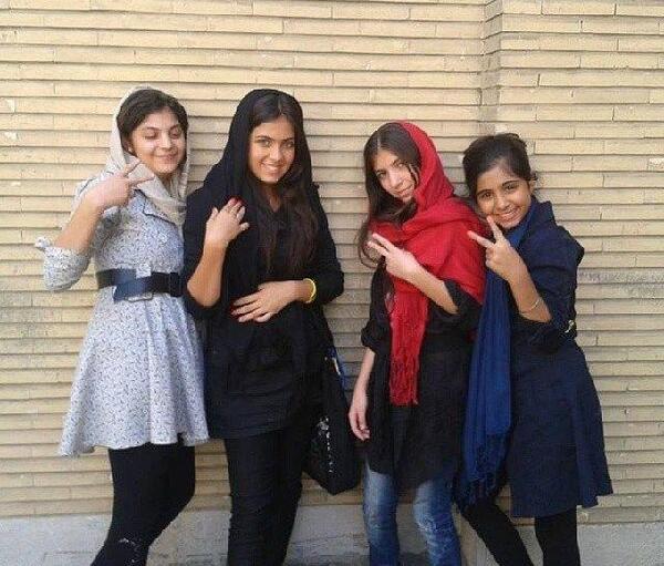 عکس ارمیتا مرادی و دوست پسرش