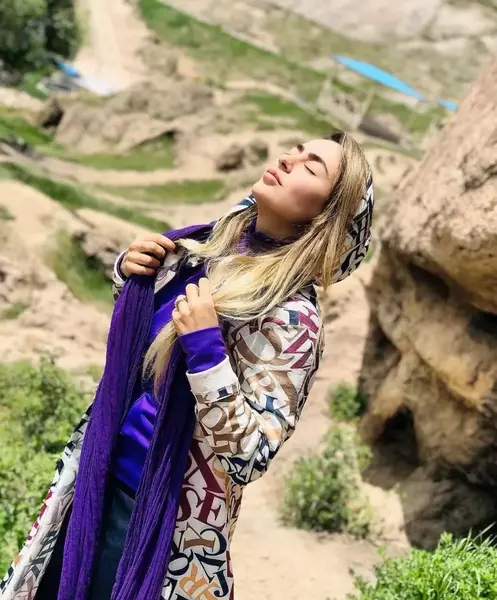 عکس خوشگل سمانه پاکدل
