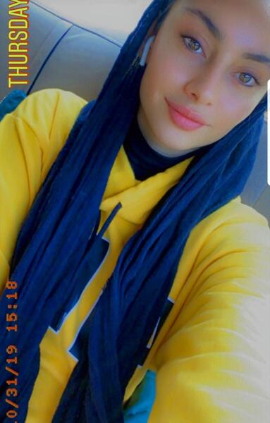 عکس زیباترین دختر چشم رنگی