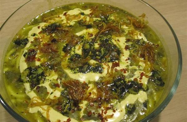 عکس از آش رشته نذری