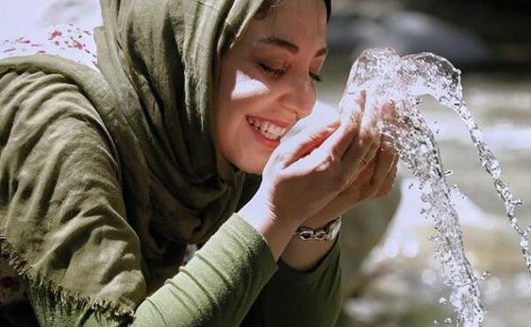 عکس مجری شیرین صمدی