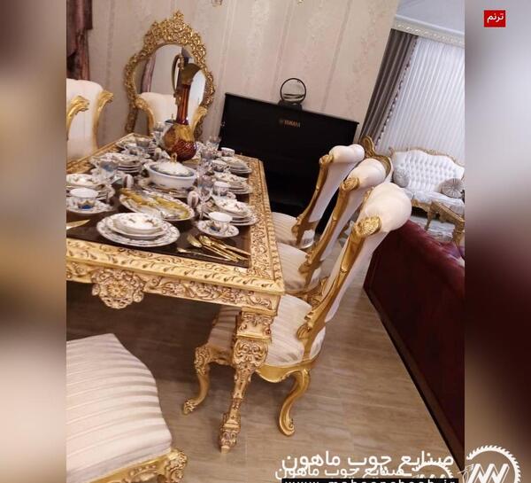 عکس میز ناهار خوری با غذا