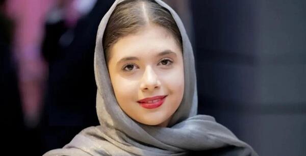 عکس پژمان بازغی با خانواده اش