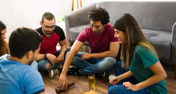 عکس چالش حقیقت