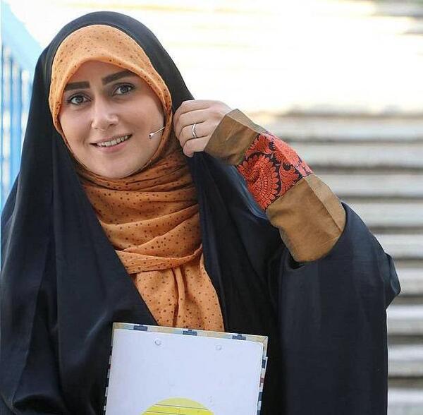 عکس مجری زن شبکه تماشا