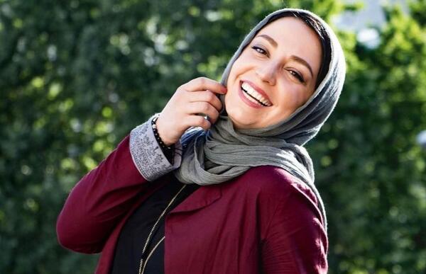 عکس مجری زن شبکه تماشا