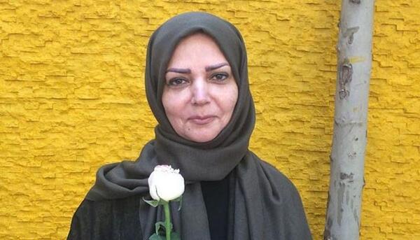 عکس مجری زن شبکه تماشا