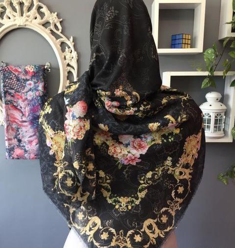 عکس روسری سیاه