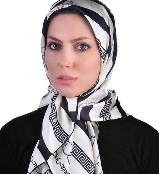 عکس روسری سیاه