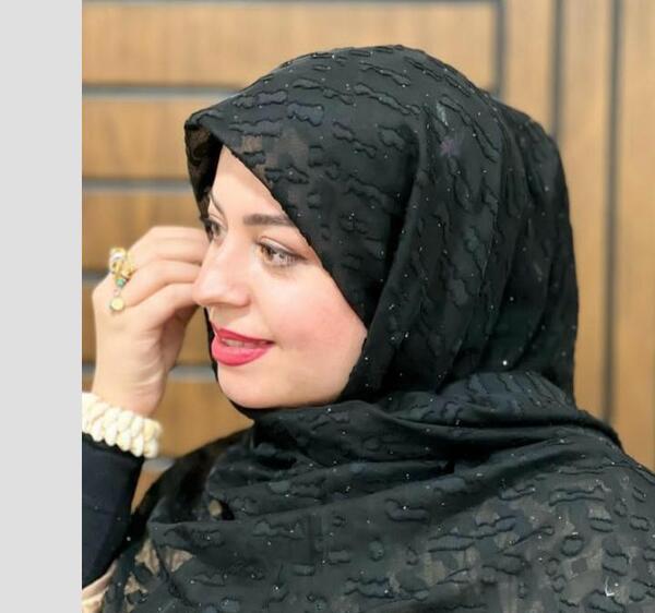عکس روسری سیاه