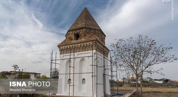 عکس برج یک کیلومتری