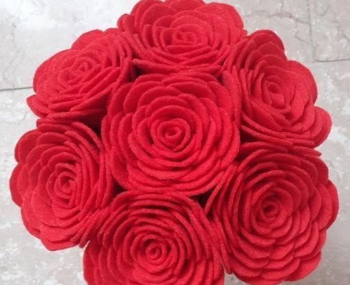 عکس دسته گل نمدی