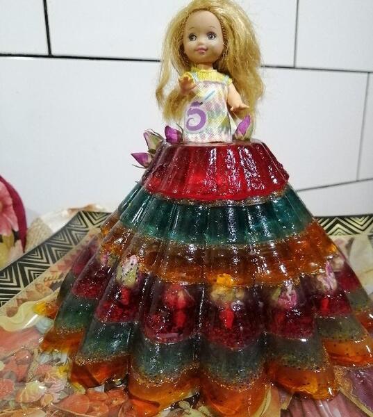 عکس باربی عروسک