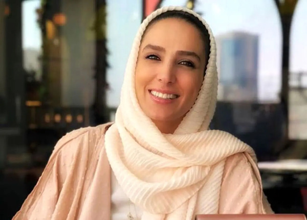 عکس با حجاب ترین بازیگر ایران
