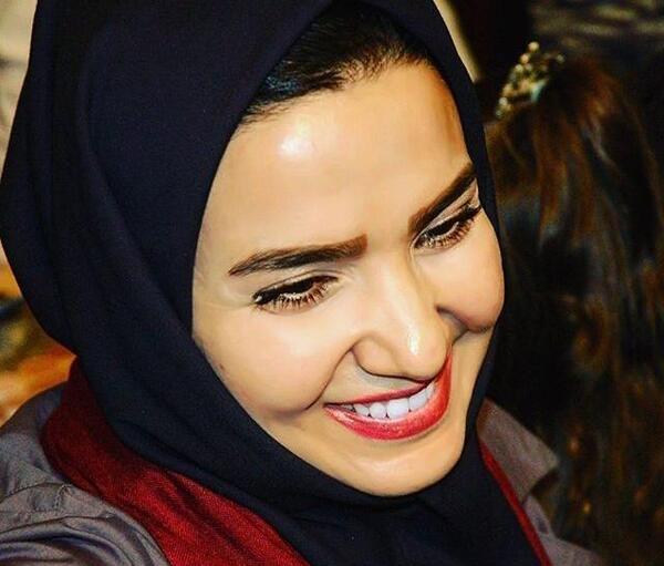 عکس مجری خوشمزه