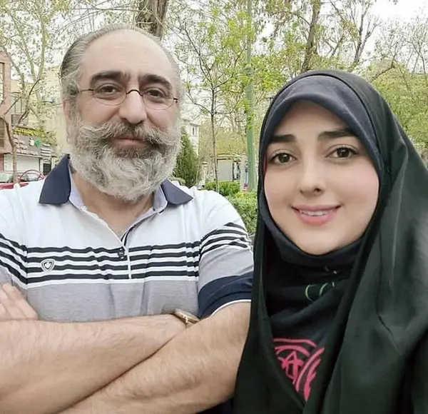 عکس مجری خوشمزه
