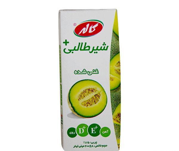 عکس شیر غنی شده