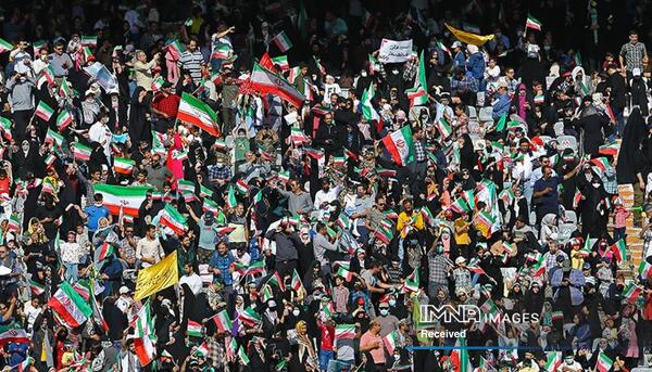 عکس ورزشگاه آزادی سلام فرمانده