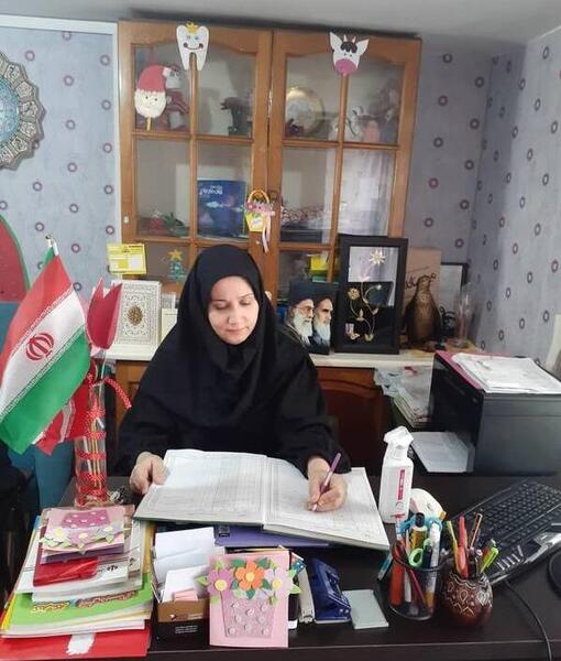 عکس مدیر مهدکودک